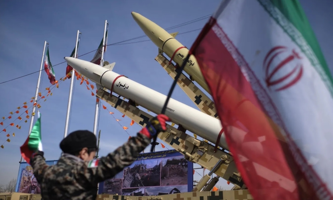 مسؤولون أميركيون: إيران جهزت أكثر من 100 صاروخ لضربة محتملة على إسرائيل