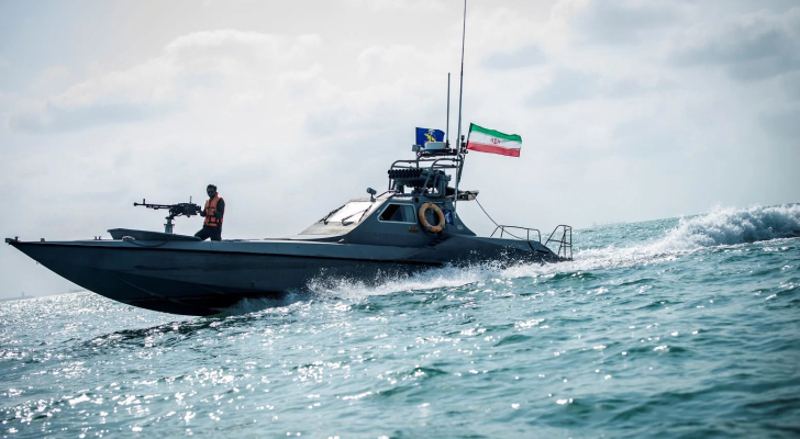 إيران تقرصن سفينة إسرائيلية في الخليج العربي