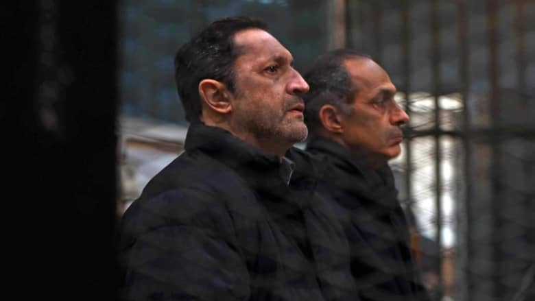 علاء مبارك يعلق على بلاغ سابق لاستيلاء شقيقه جمال على 75 طن ذهب