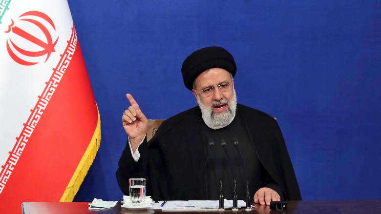 الرئيس الإيراني محذرًا إسرائيل: أدني هجوم سنواجهه بشدة وصرامة
