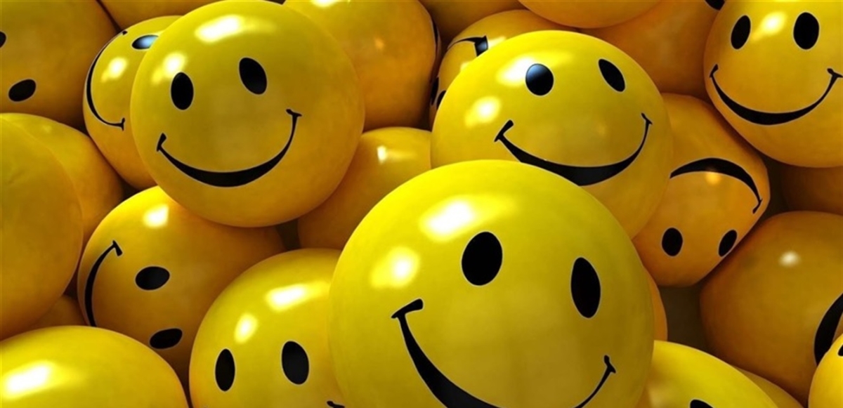 باحثون يحددون 5 أمور تشعرنا بالسعادة.. تعرفوا اليها
