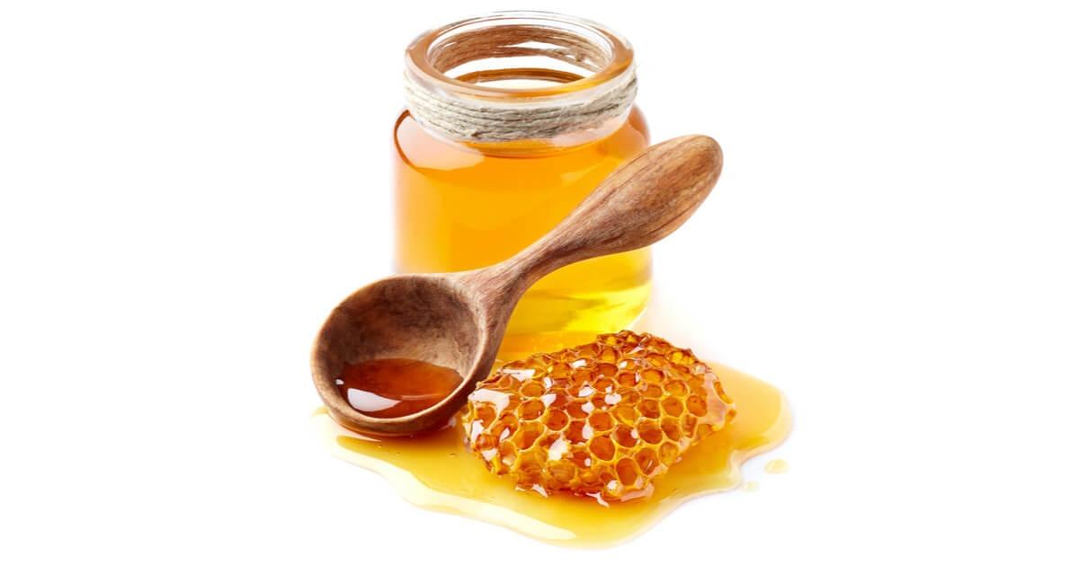 أبرز فوائد العسل قبل النوم ...تعرف عليها!