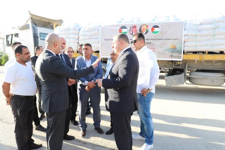 الأردن تقدم 15 ألف طن حبوب زراعية للضفة الغربية