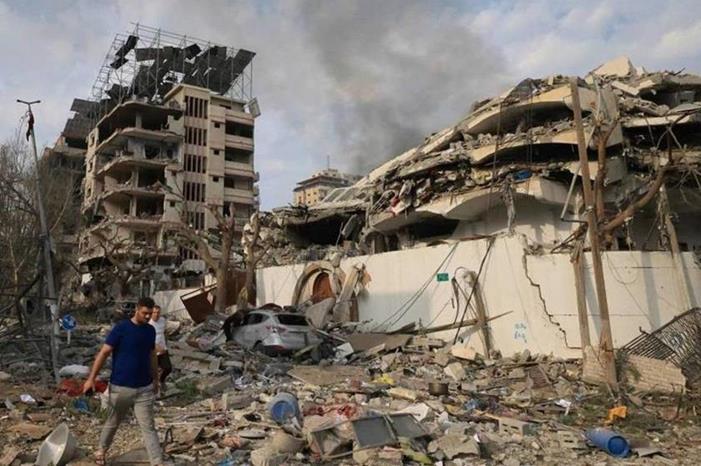 رفح .. 6 شهداء بينهم أطفال في قصف الاحتلال منزلا