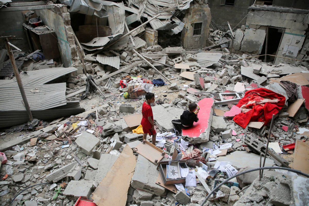مؤسسات حقوقية فلسطينية: الاحتلال يكثف قصف المنازل في رفح