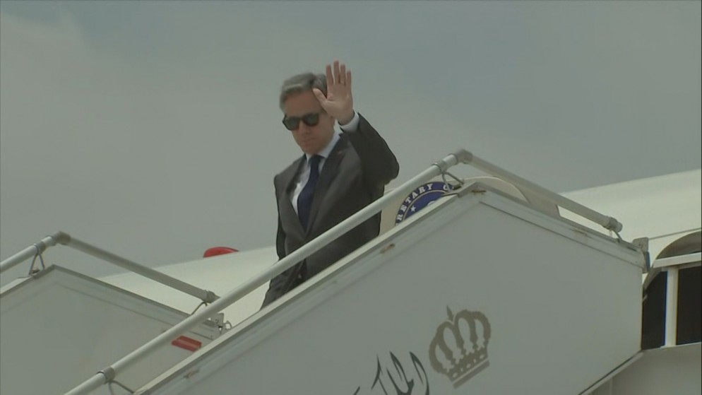 بالصور ... وزير الخارجية الأميركي يصل إلى الأردن