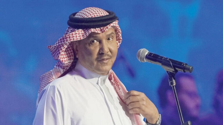 بعد أنباء إصابته بالسرطان.. مدير أعمال الفنان محمد عبده يكشف تفاصيل حالته الصحية