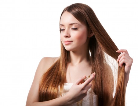 عطور الشعر: رائحة جذابة وحماية فعالة لشعرك