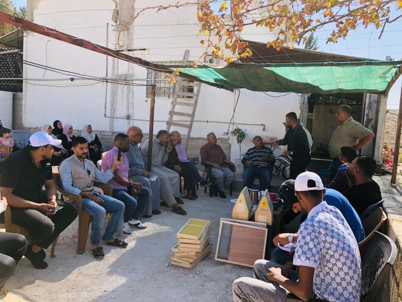 ورشة عن أساسيات مشاريع تربية النحل بالأغوار الشمالية