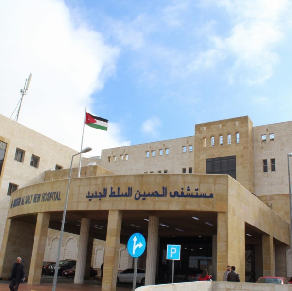 إجراء عملية نوعية ونادرة لمريضة تعاني من انقلاب الأحشاء الداخلية والقلب