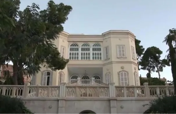 بالفيديو .. مشاهد تبث لأول مرة من قصر تشرين الرئاسي في دمشق