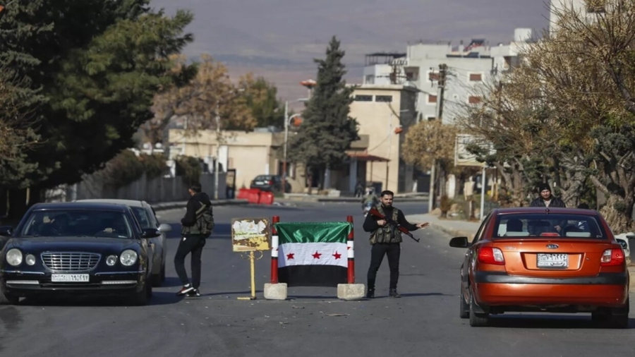 جبهة التغيير والتحرير المعارضة تنتقد الاستئثار بالقرار في سوريا الجديدة