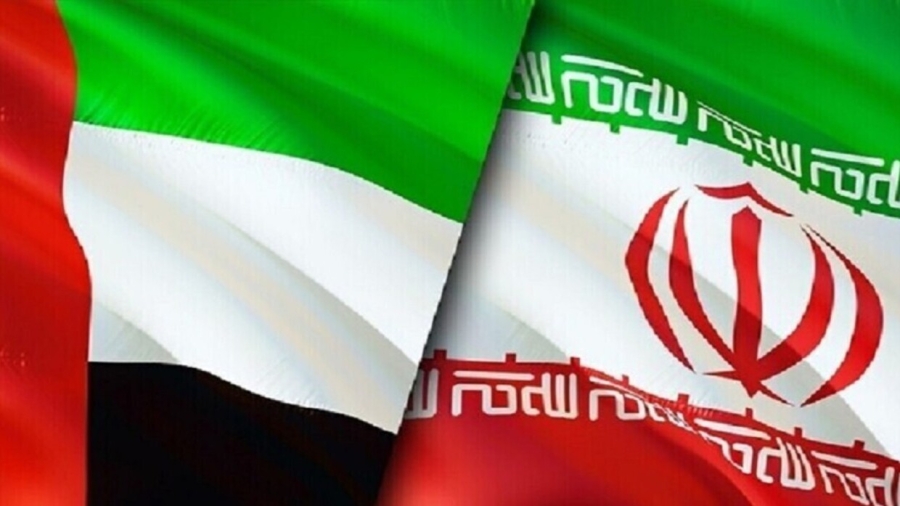 وزير خارجية الإمارات يبحث مع نظيره الإيراني التطورات الإقليمية