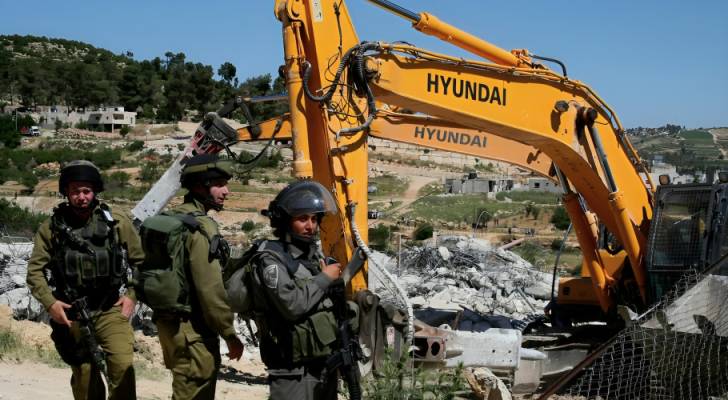 الاحتلال يخطر بهدم مسجد في سلوان بالقدس