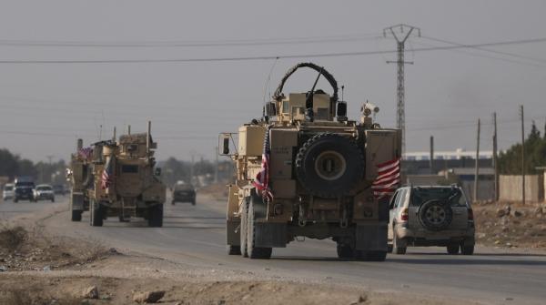 مقتل قائد وعنصر بتنظيم إرهابي خلال ضربات على سوريا