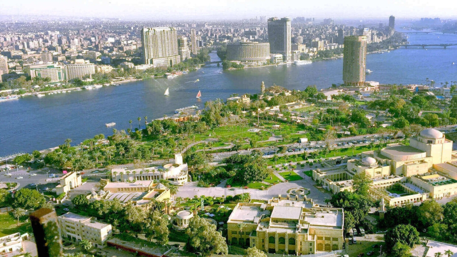 مصر ترد على إمكانية وصول دول حبيسة للبحر الأحمر بعد مصالحة إثيوبيا والصومال