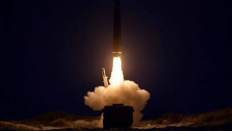 كوريا الشمالية تطلق صواريخ باليستية قصيرة المدى