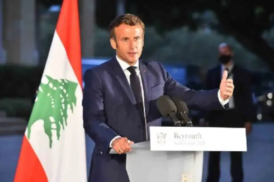 الرئيس الفرنسي يزور لبنان الجمعة