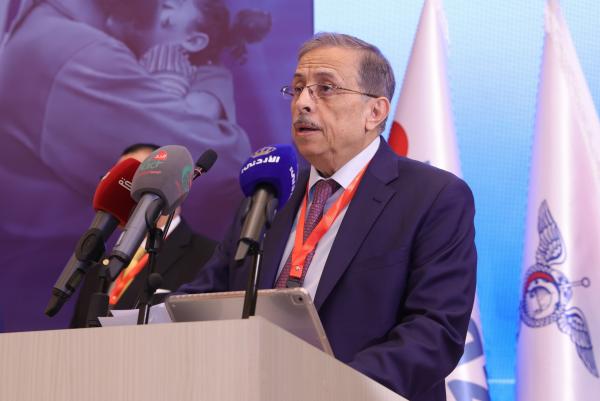 الدكتور فوزي الحموري يعلن إطلاق منحة الشهيد الطبيب عدنان البرش