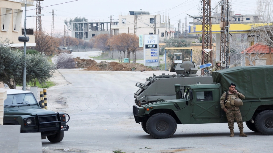 الجيش اللبناني يعلن استشهاد أحد أفراده وإصابة آخر بنيران الاحتلال