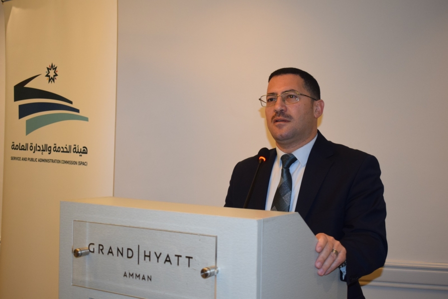الخدمة والإدارة العامة تنظم ورشة حول إدارة القيادات الحكومية