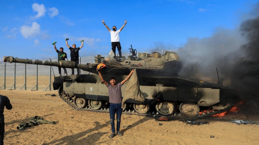 أبو مرزوق يكشف.. هل أخطأت حماس في قرار طوفان الأقصى؟