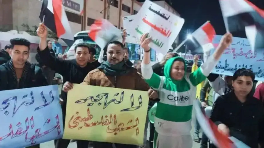 كيف تفاعل النشطاء العرب مع تصريحات ترامب حول تهجير أهل غزة؟