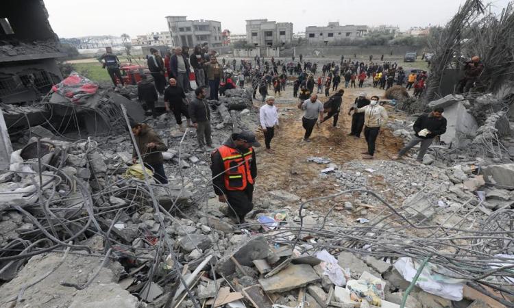 شهيدان وجرحى في غارة إسرائيلية على البقاع اللبناني