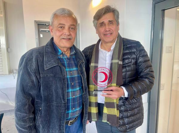 الخطيب يلتقي بالسفير خوان خوسيه غوميز كاماتشو في القدس