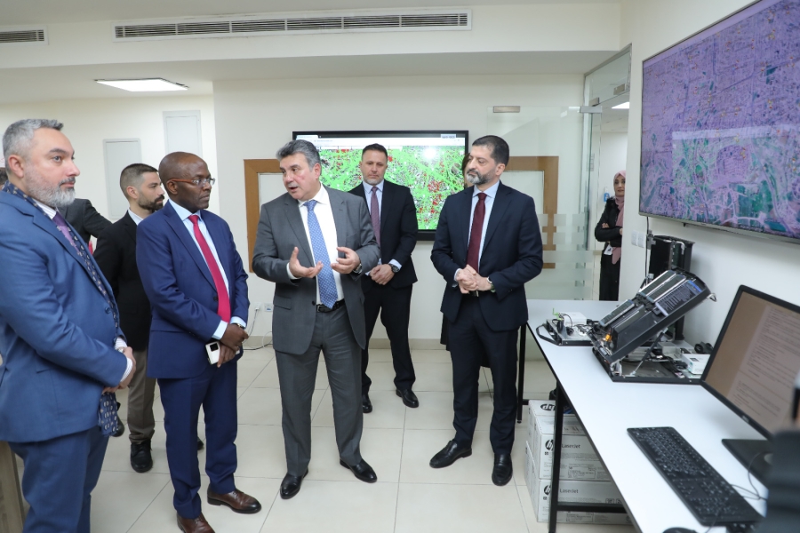 بحث التعاون بين تنظيم الاتصالات والاتحاد الدولي للاتصالات