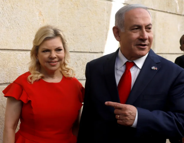 تحقيق جنائي ضد سارة نتنياهو بتهمة التأثير على شاهد في قضية فساد