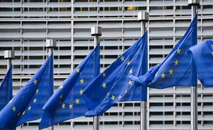 الاتحاد الأوروبي يدين حظر إسرائيل أنشطة الأونروا