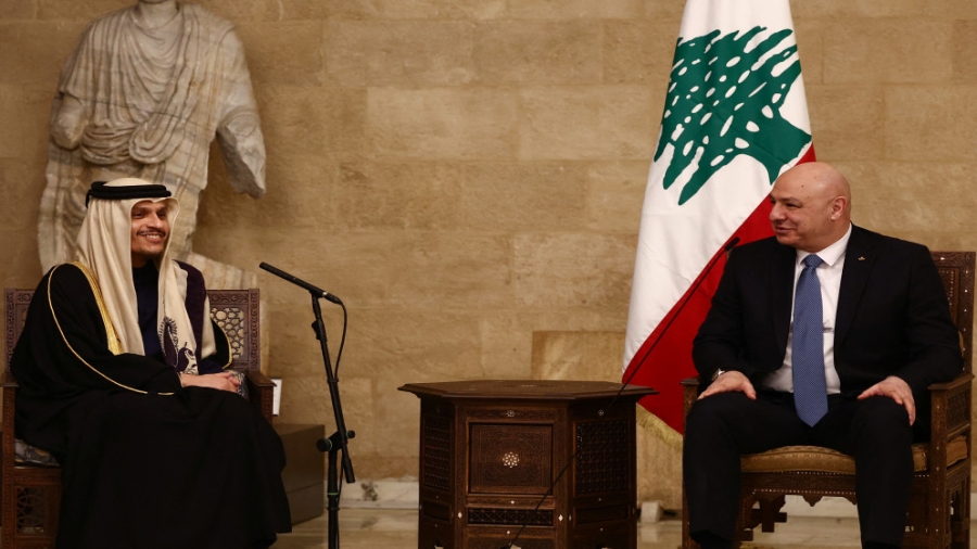 رئيس الوزراء القطري: سندعم مؤسسات لبنان بعد تشكيل الحكومة