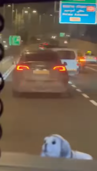 مستوطن يعترض مركبة إسعاف في القدس لمدة 20 دقيقة