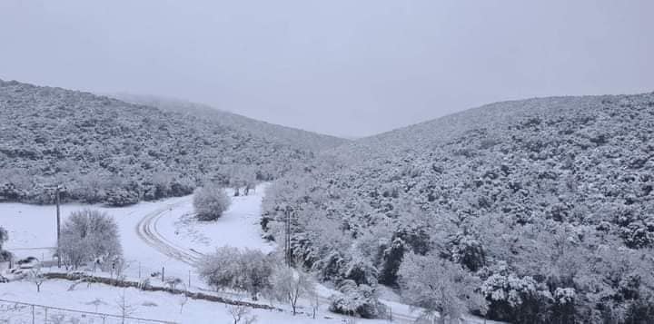 بالأسماء .. مناطق وصلت سماكة الثلوج فيها إلى 10 سم