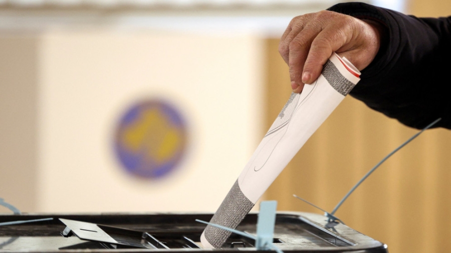 الحزب الحاكم يحسم الانتخابات البرلمانية في كوسوفو