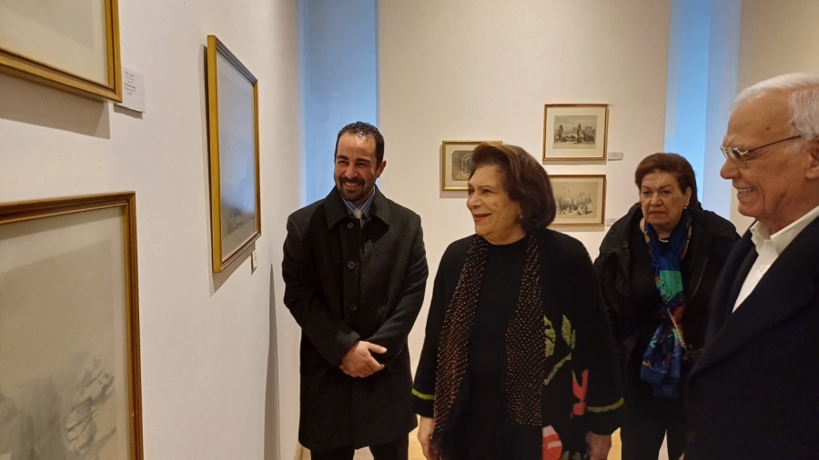 افتتاح معرض أعمال فنية للمستشرق البريطاني ديفيد روبرتس