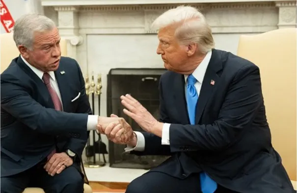 التايمز: ملك الأردن رفض تأييد خطة ترامب بشأن غزة