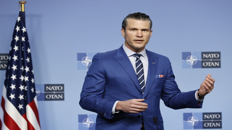 وزير الدفاع الأميركي: مبادرة ترامب للسلام ليست خيانة لأوكرانيا