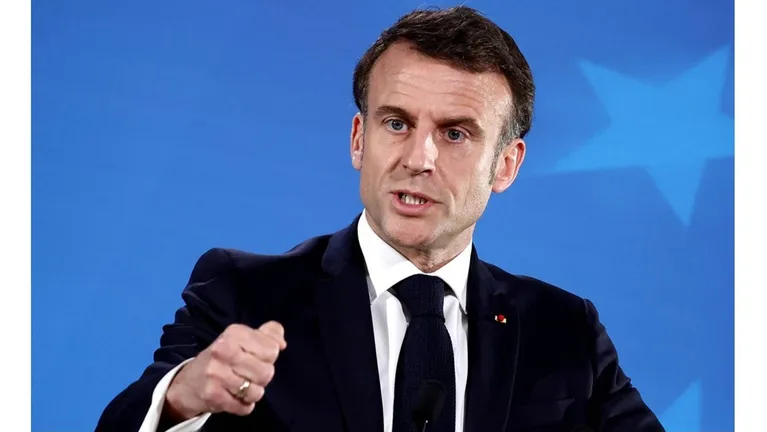 ماكرون يحذر أوكرانيا