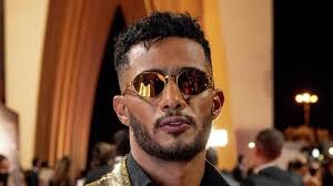 عمرو سعد: «مهما لمع المزيّف لن يعيش»… هل يشير إلى محمد رمضان؟