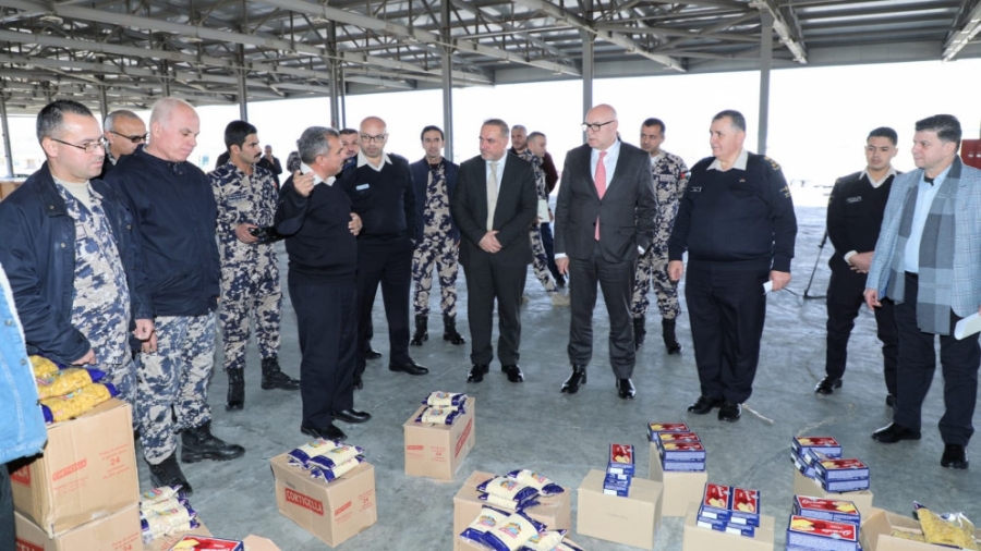 وزيرا الدولة للشؤون الاقتصادية والمالية يتفقدان مركز جمرك عمان ويحضران احتفال الجمارك باليوم العالمي