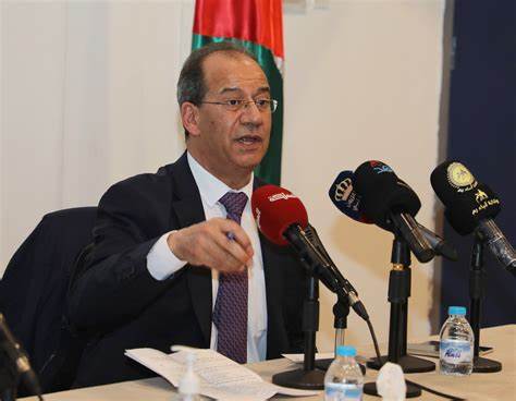 الشبول يؤكد أهمية تذليل التحديات في المراكز الصحية