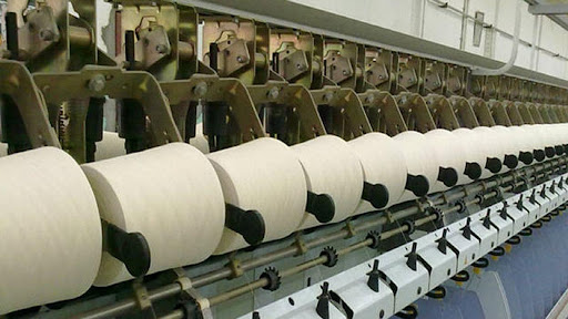 حلقة نقاشية حول التحدّيات الّتي يواجهها العاملون في قطاع الغزل والنسيج