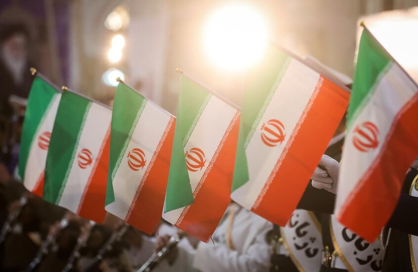 الخارجية الإيرانية ترفض الادعاءات الإعلامية بشأن إرسال شحنة عسكرية إلى اليمن