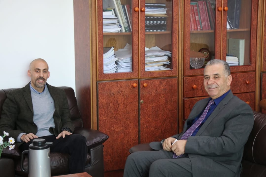 بحث التعاون بين اليرموك والجمعية الملكية للتوعية الصحية