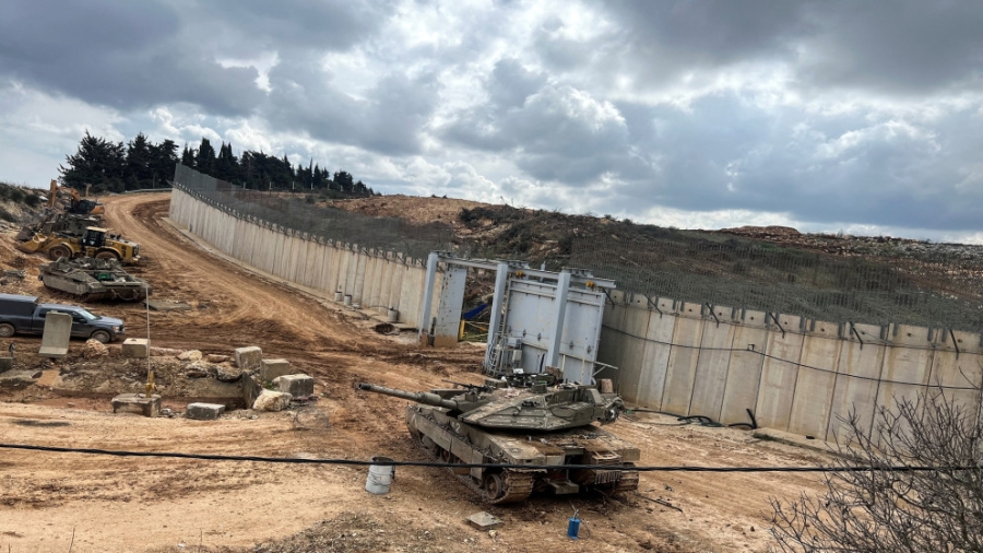 عون يؤكد لمسؤول أميركي ضرورة انسحاب إسرائيل الكامل من لبنان