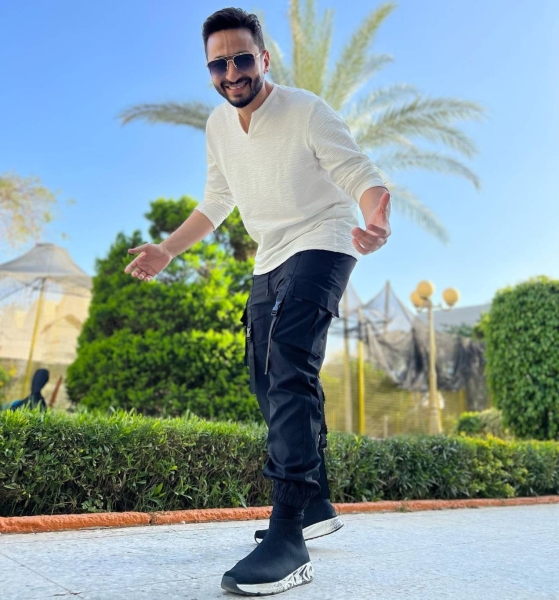 حمادة هلال يتحدث للمرة الأولى عن سبب زواجه مبكراً