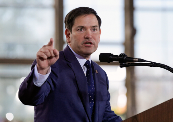 وزير الخارجية الأمريكي: على شركائنا تقديم خطة أفضل لبناء غزة