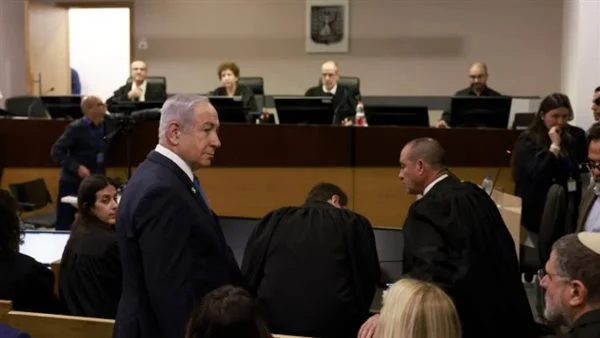 معاريف: نتنياهو يرفض تقديم سجلاته الطبية للمحكمة